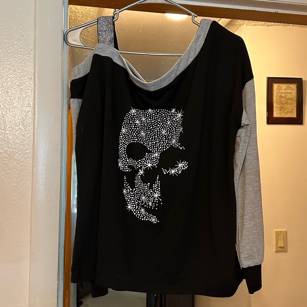 Skull long sleeve